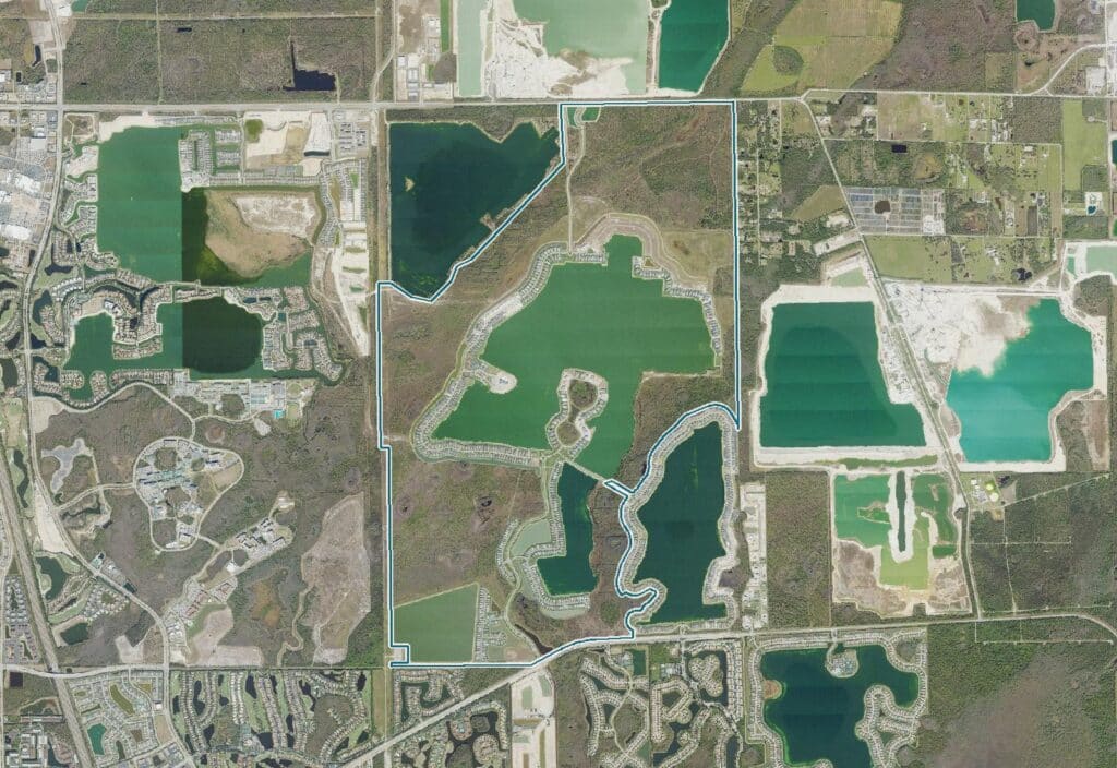 Aerial view of WildBlue, Fort Myers, FL, with the community boundary outlined